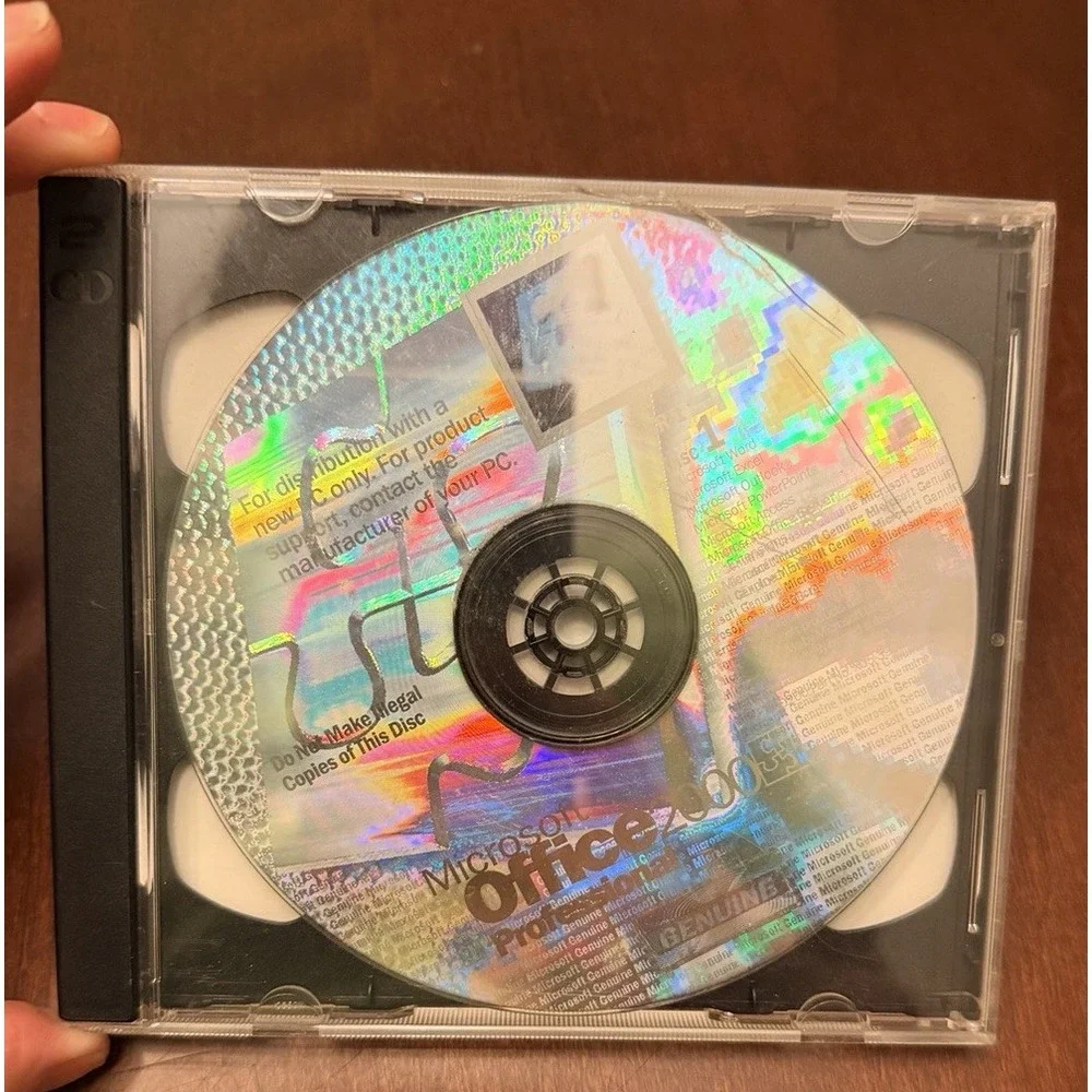 Microsoft Office 2000 Professional Vintage PC Software 2 Discs With CD Key Used